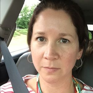 Meet your Posher, Courtney